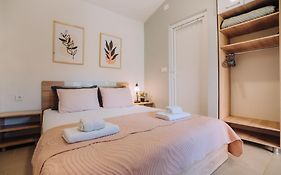 Damjan Apartments